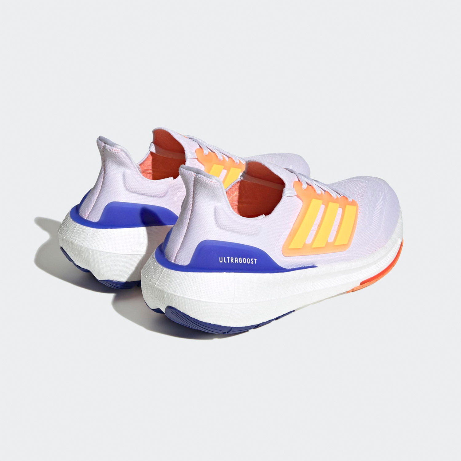 Adidas阿迪达斯正品ULTRABOOST LIGHT男女透气跑步鞋HQ6352