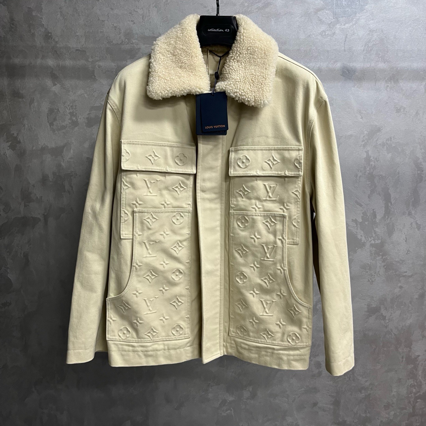 louis vuitton 米白色纯色可拆卸毛领大口袋夹克/48 