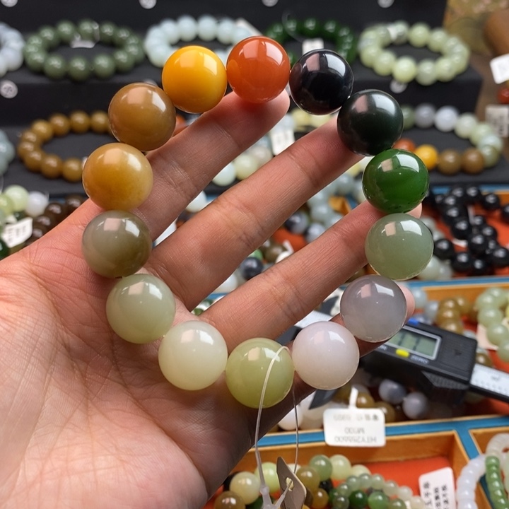手串未镶嵌和田玉L卡16