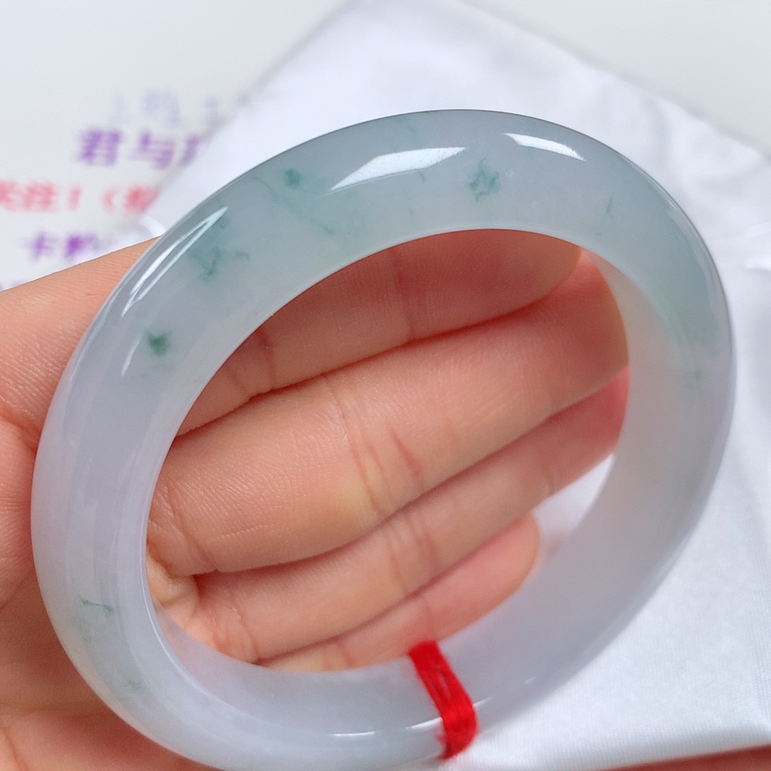 翡翠手镯未镶嵌 正圈①③③