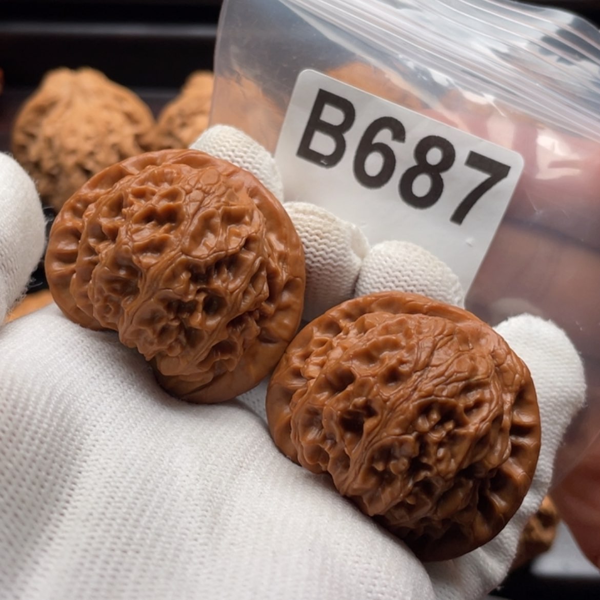 【闪购商品】文玩核桃吊坠B687宫灯