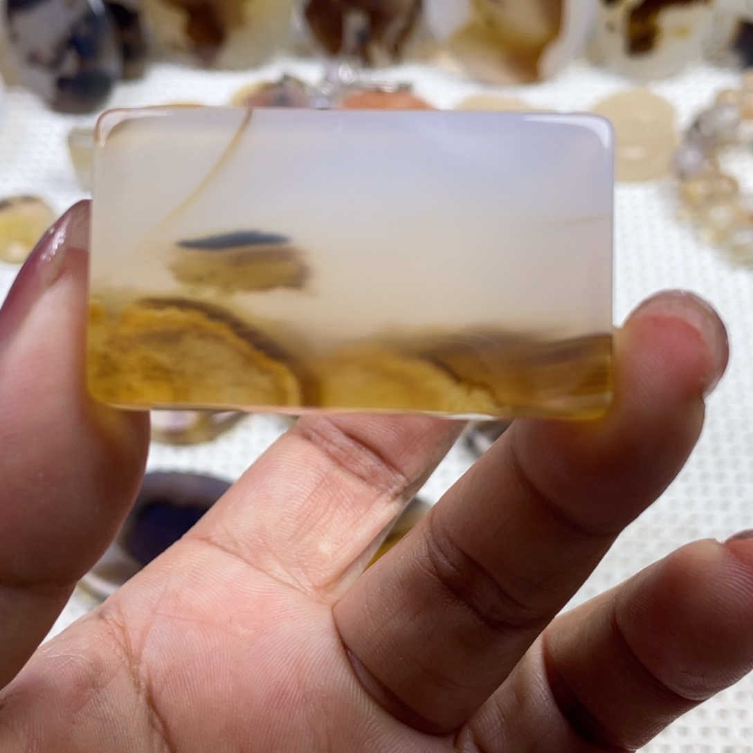 玛瑙/玉髓未镶嵌颈饰