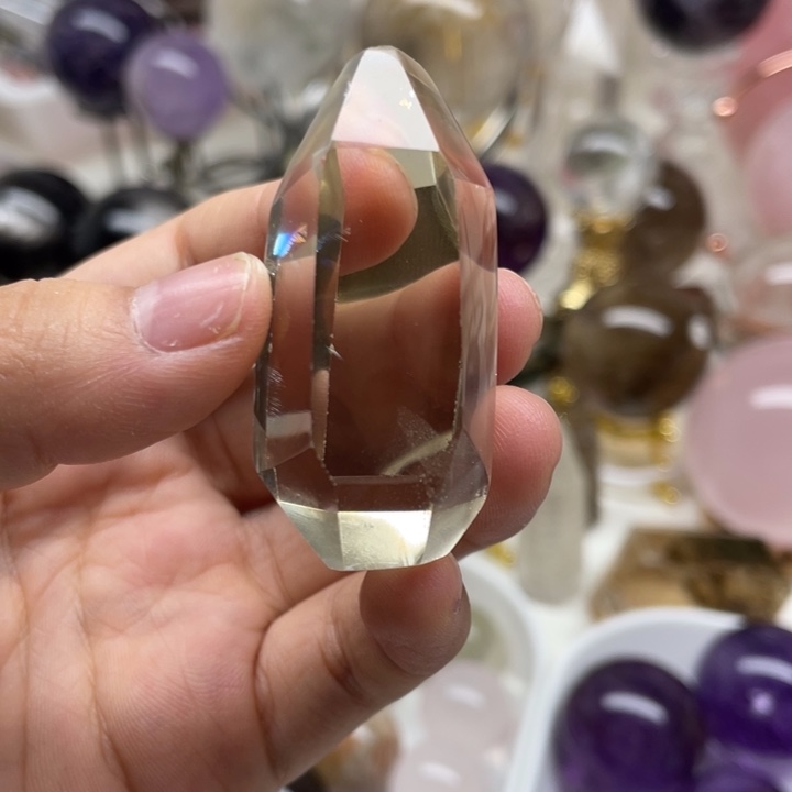 未镶嵌水晶珠宝半成品