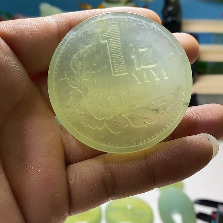 岫玉未镶嵌手把件