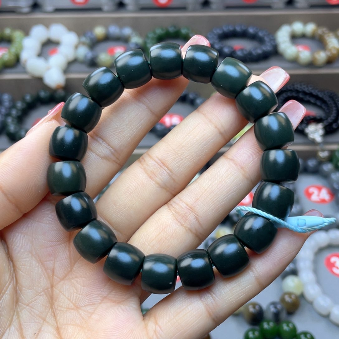 和田玉手链未镶嵌