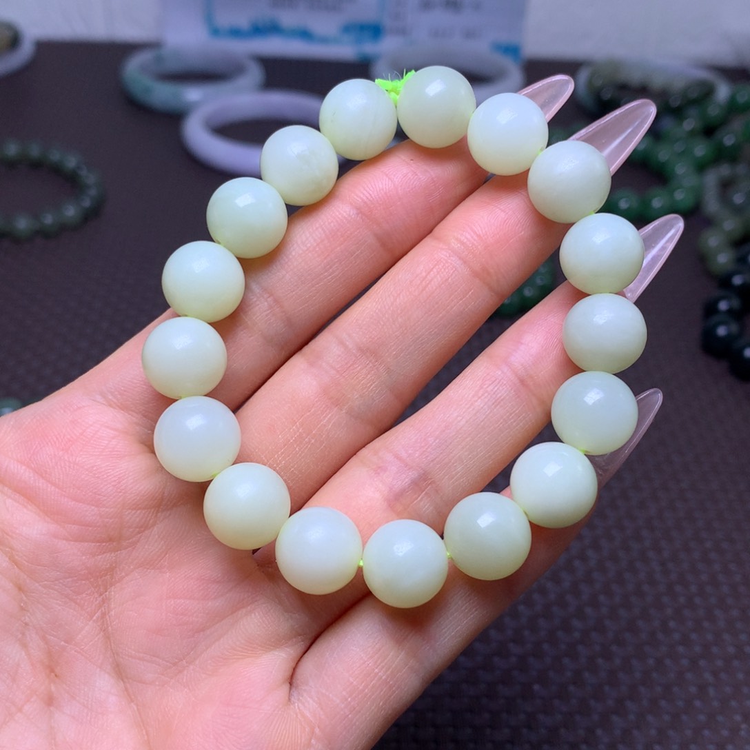 未镶嵌手串和田玉卡12