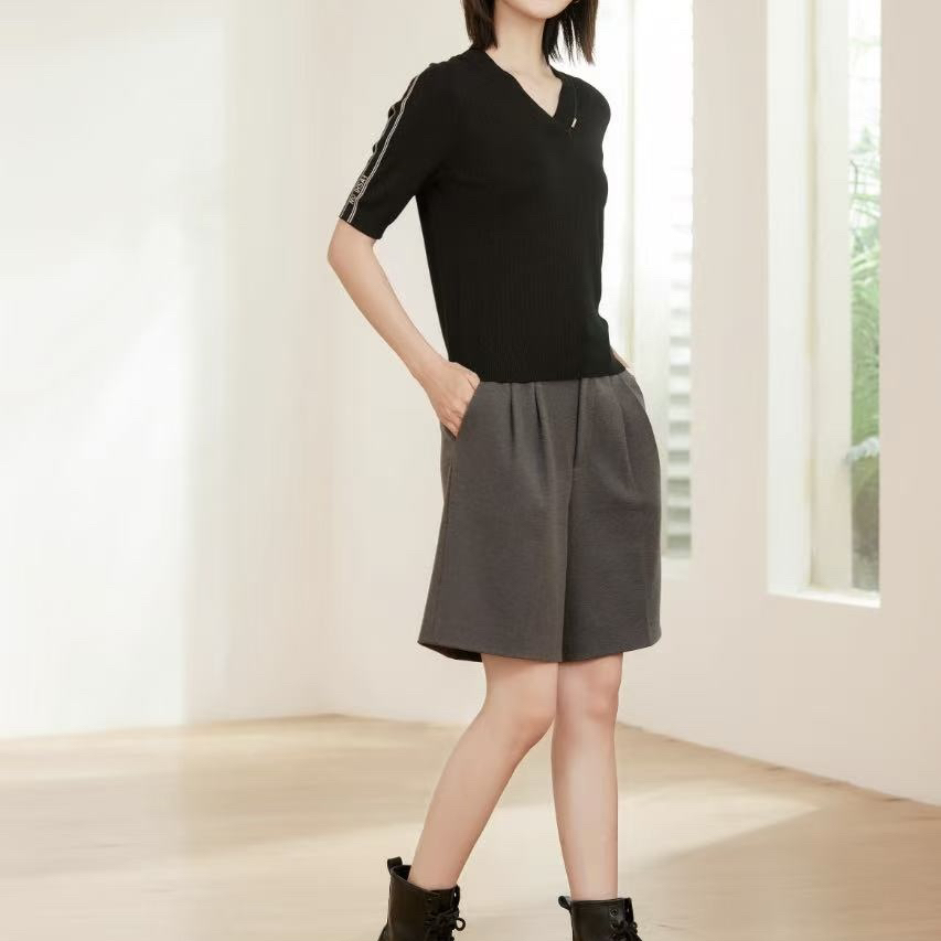 娜娜家5541款早秋时尚V领五分袖