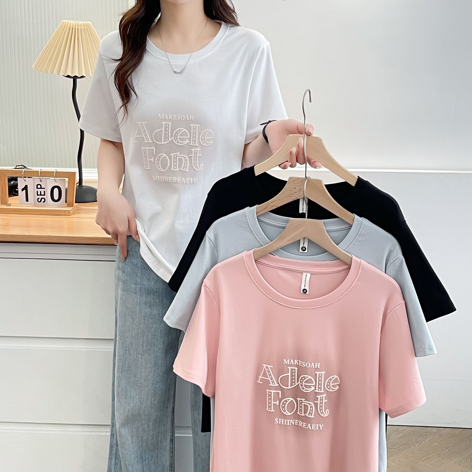 大码胖mm时尚百搭设计感发泡字母印花T恤女夏季新款遮肉休闲上衣