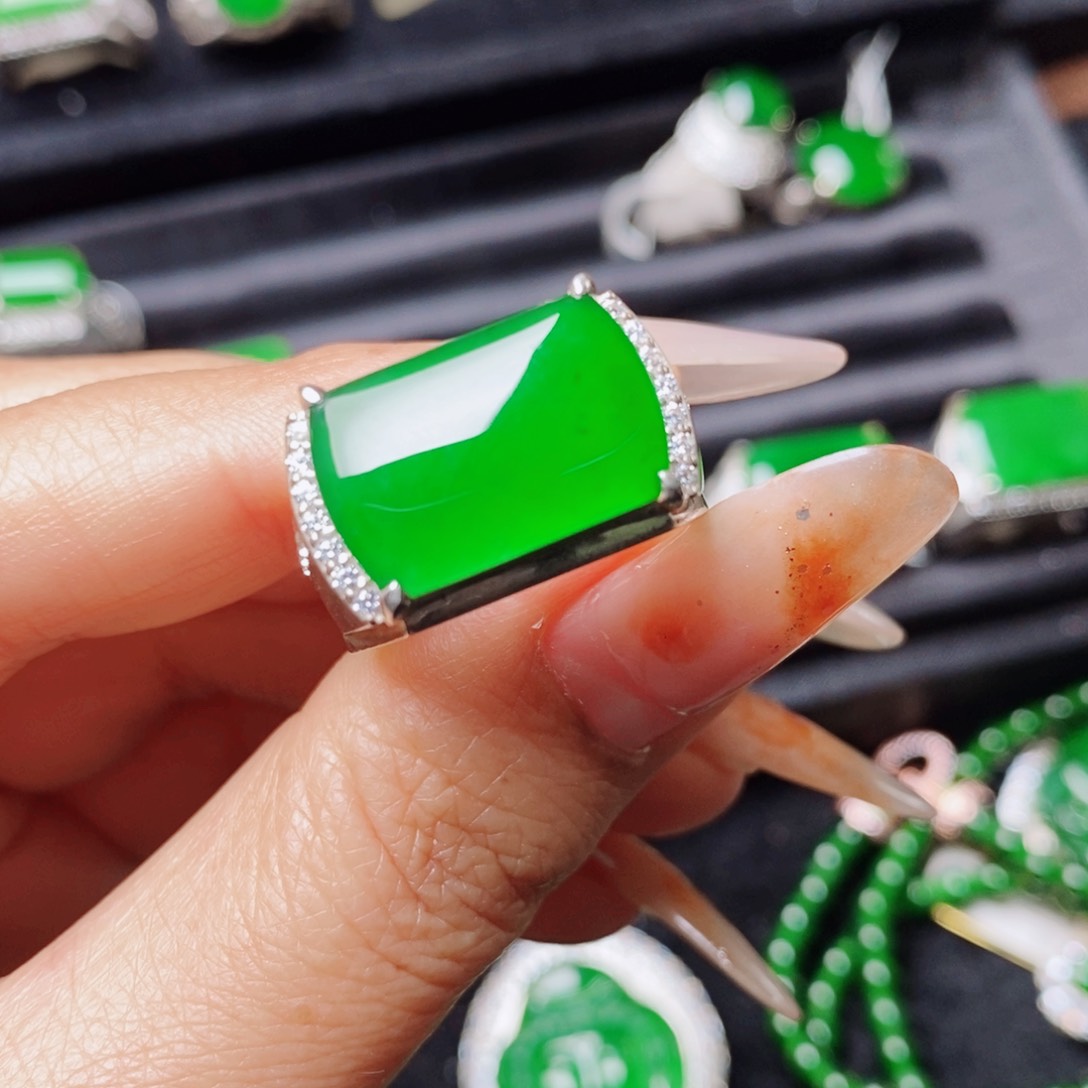 未镶嵌戒指翡翠天然翡翠正品