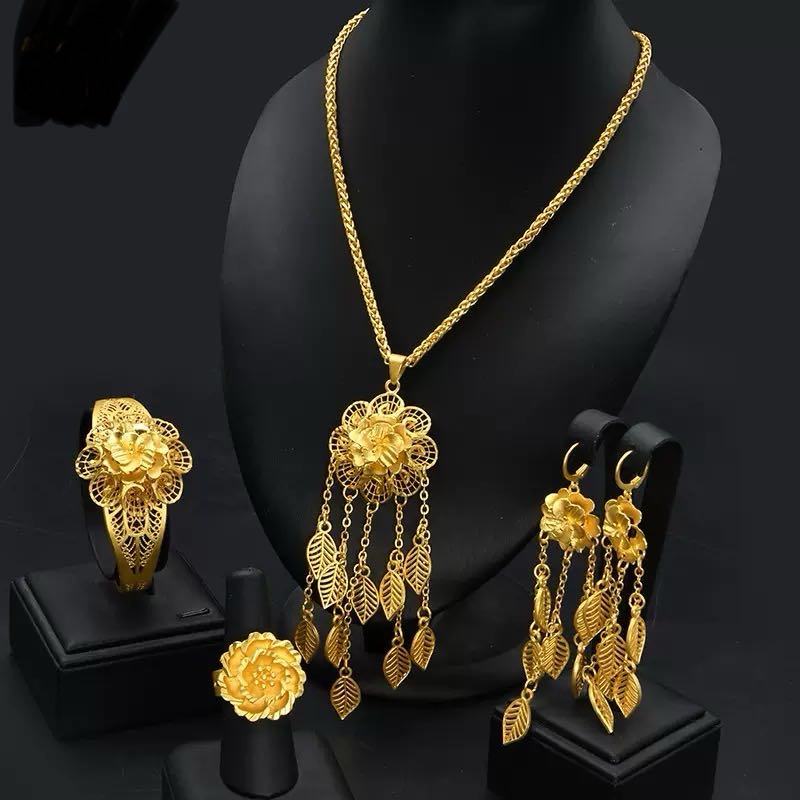 铜合金项链 花朵镂空四件套 #T013 新疆包邮