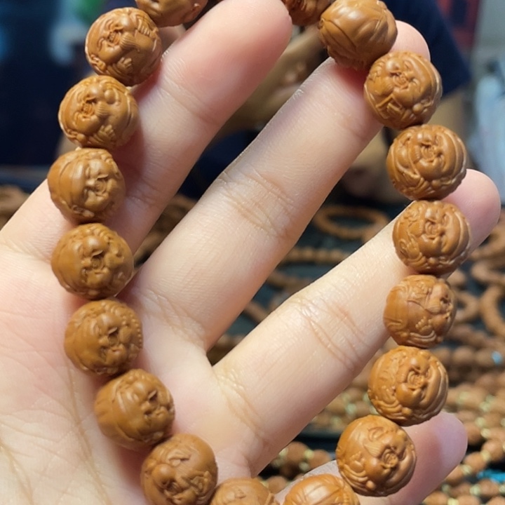 手串/手链橄榄核龙纹