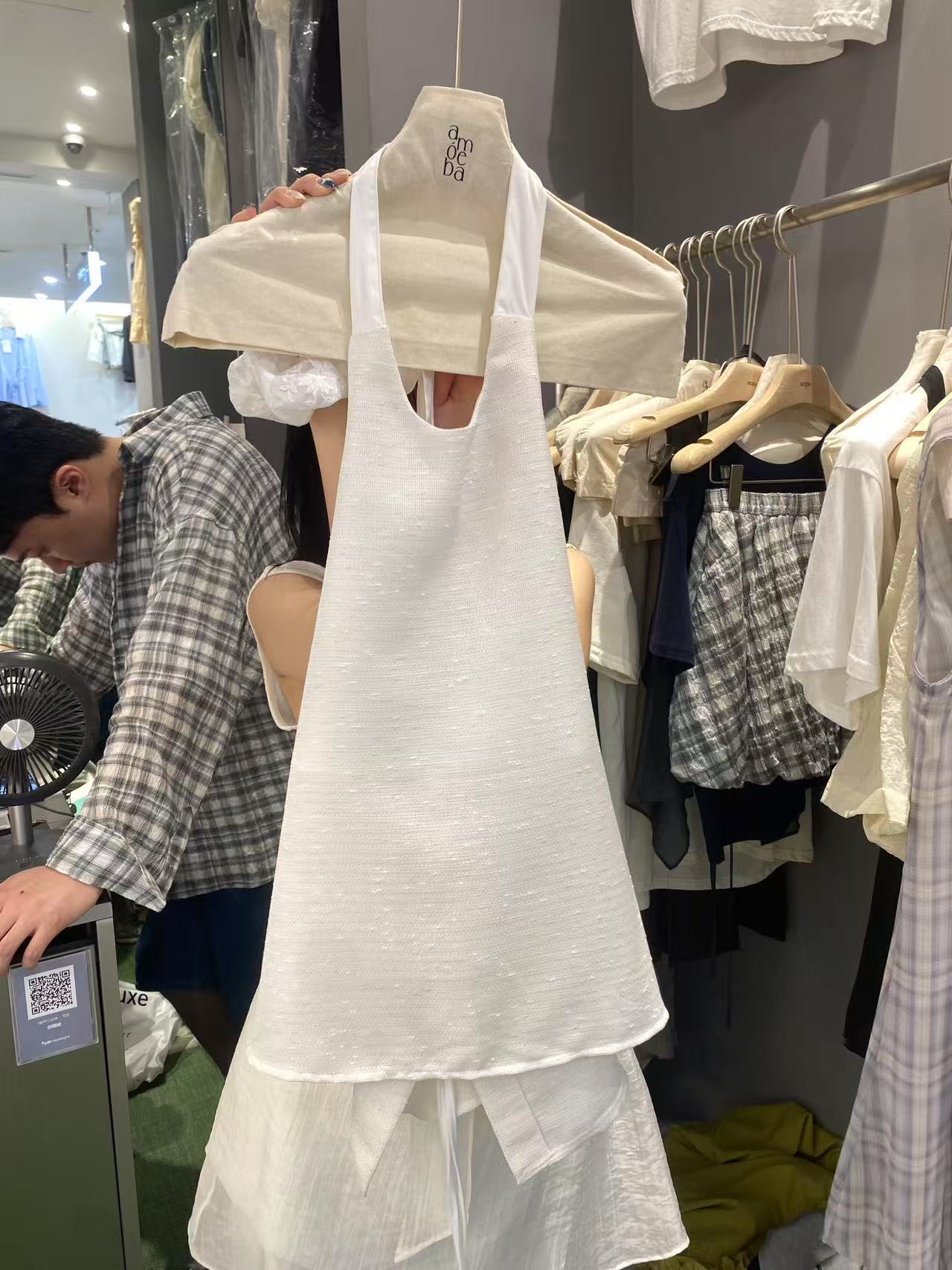 韩国东大门正品女装时尚挂脖背心吊带070229（NO退NO换）