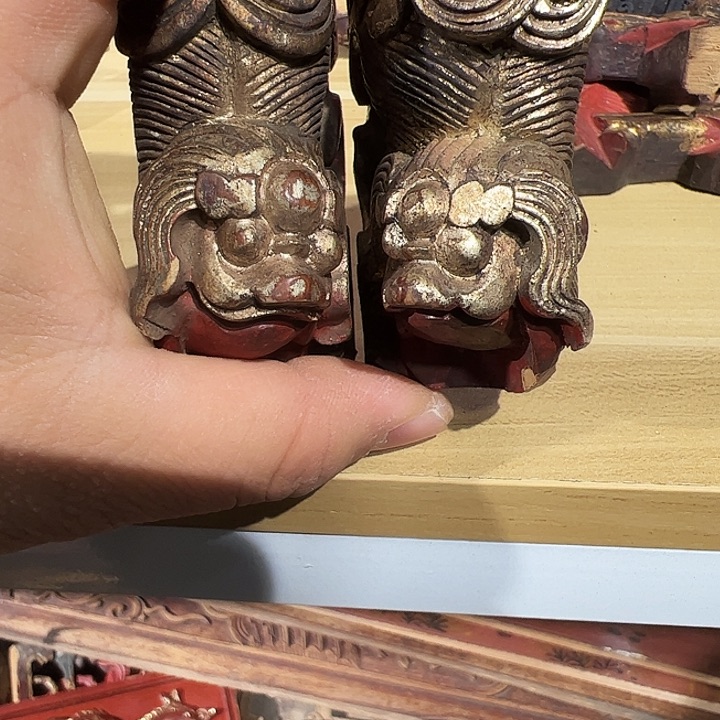 三**绿木雕狮子一对漂亮