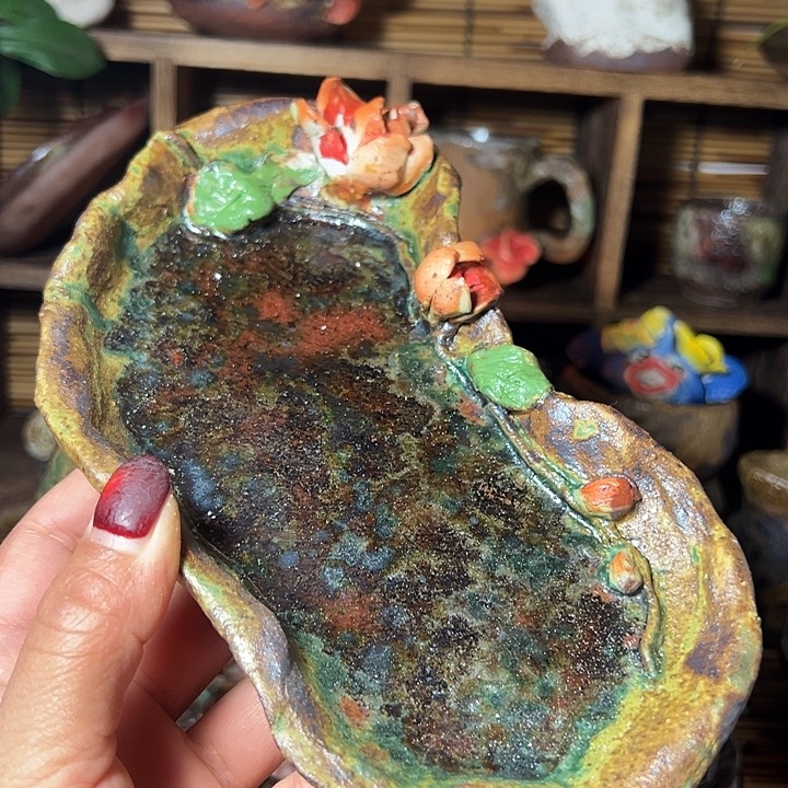 瑕疵手工粗陶托盘