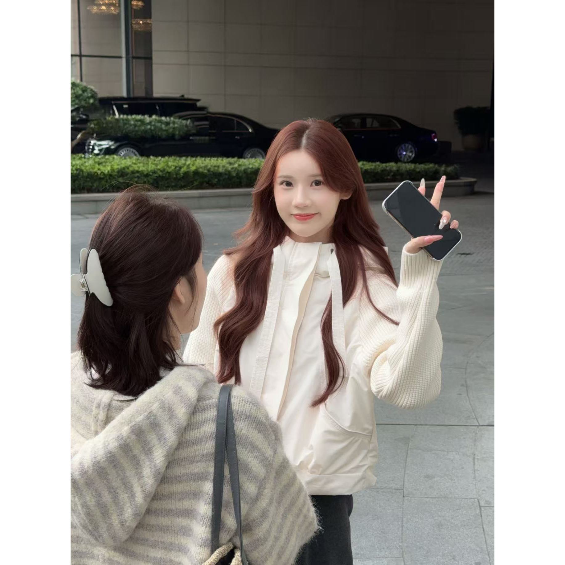 妖精的美美【掌管千金】不简单的简约松弛贵气假两件羽绒服