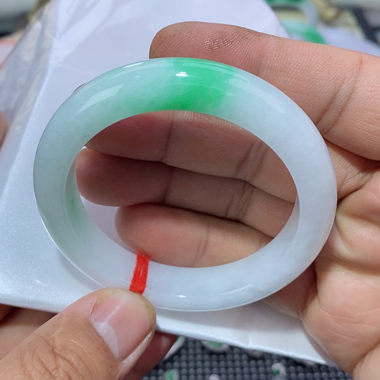 【闪购商品】翡翠手镯未镶嵌翡翠手镯