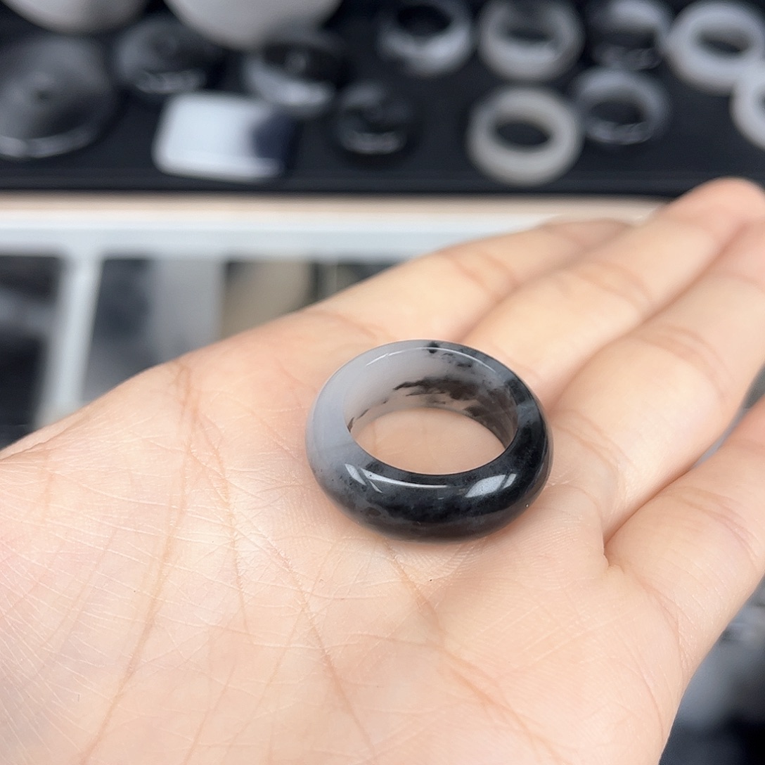 懒***啦青花， ， ， ， ，18加， ， ， ，