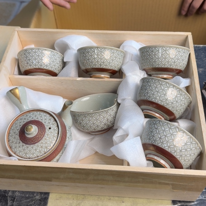 瓷片哈哈哈哈哈哈哈