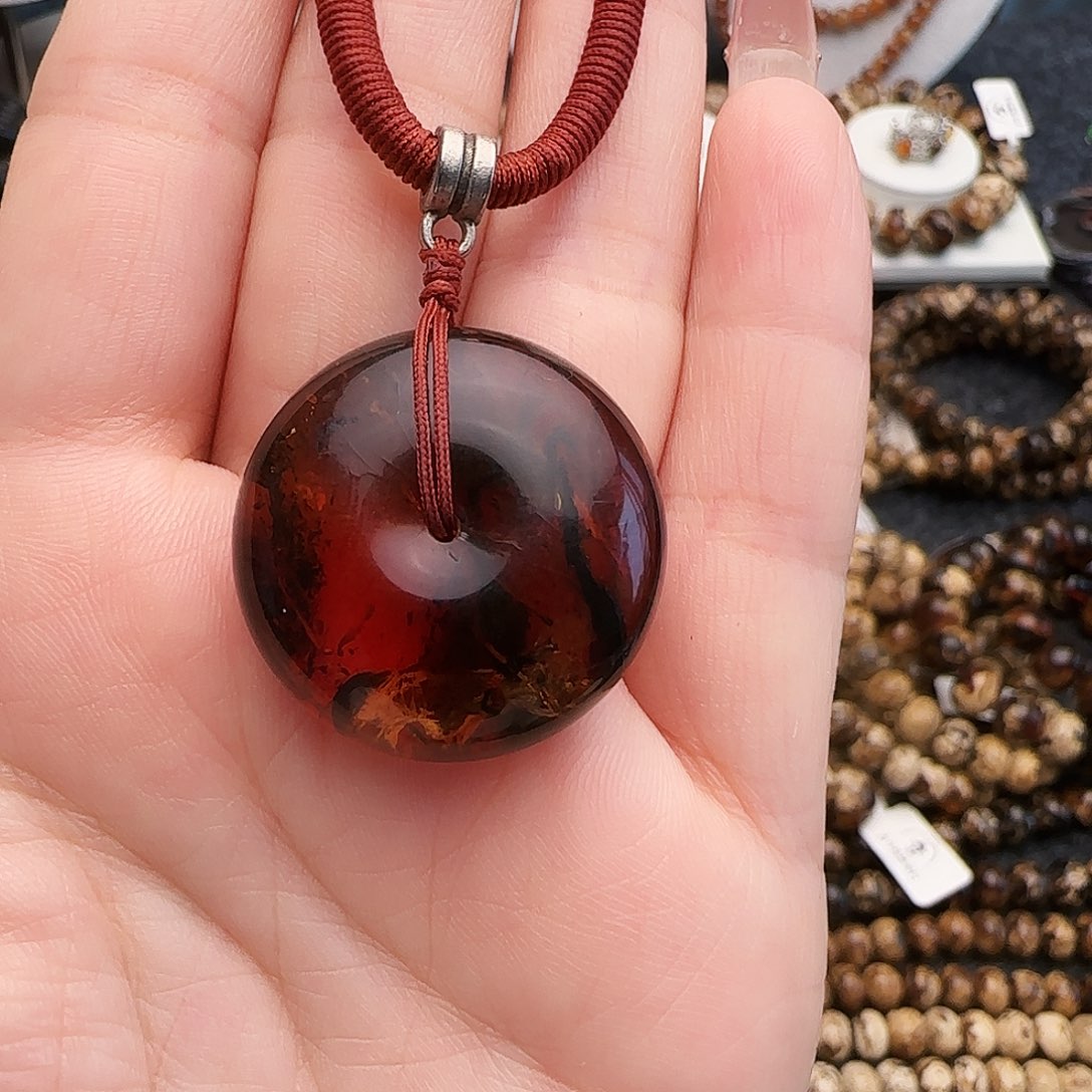 琥珀未镶嵌手链抚顺琥珀