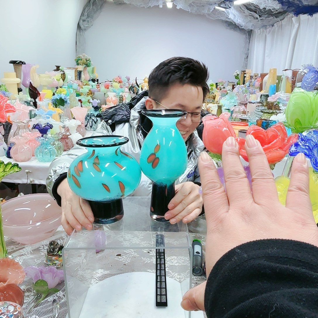 福利不退不换琉璃花瓶艺术品