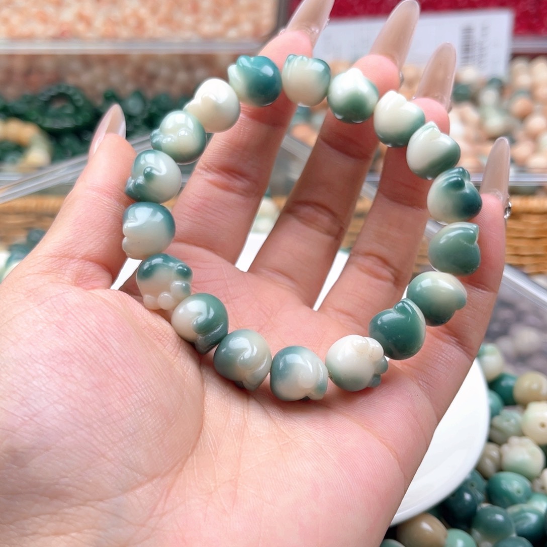 白玉菩提吊坠z12-13mm35颗。