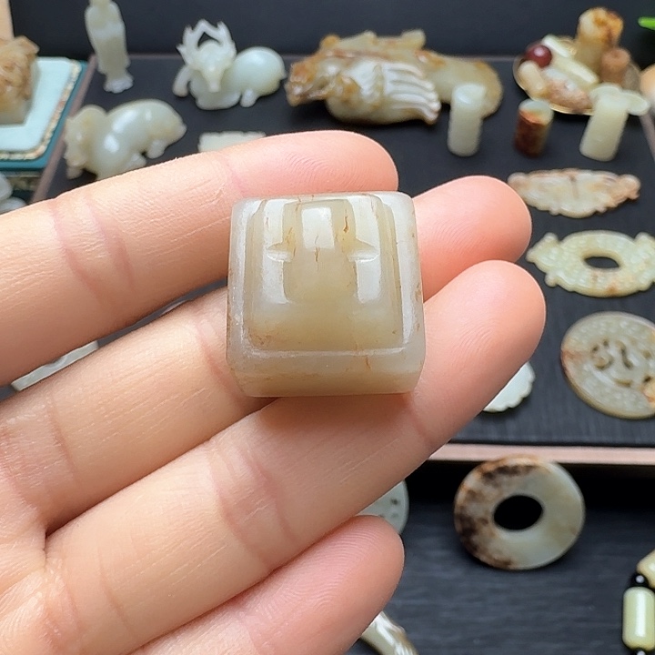 和田玉挂件未镶嵌