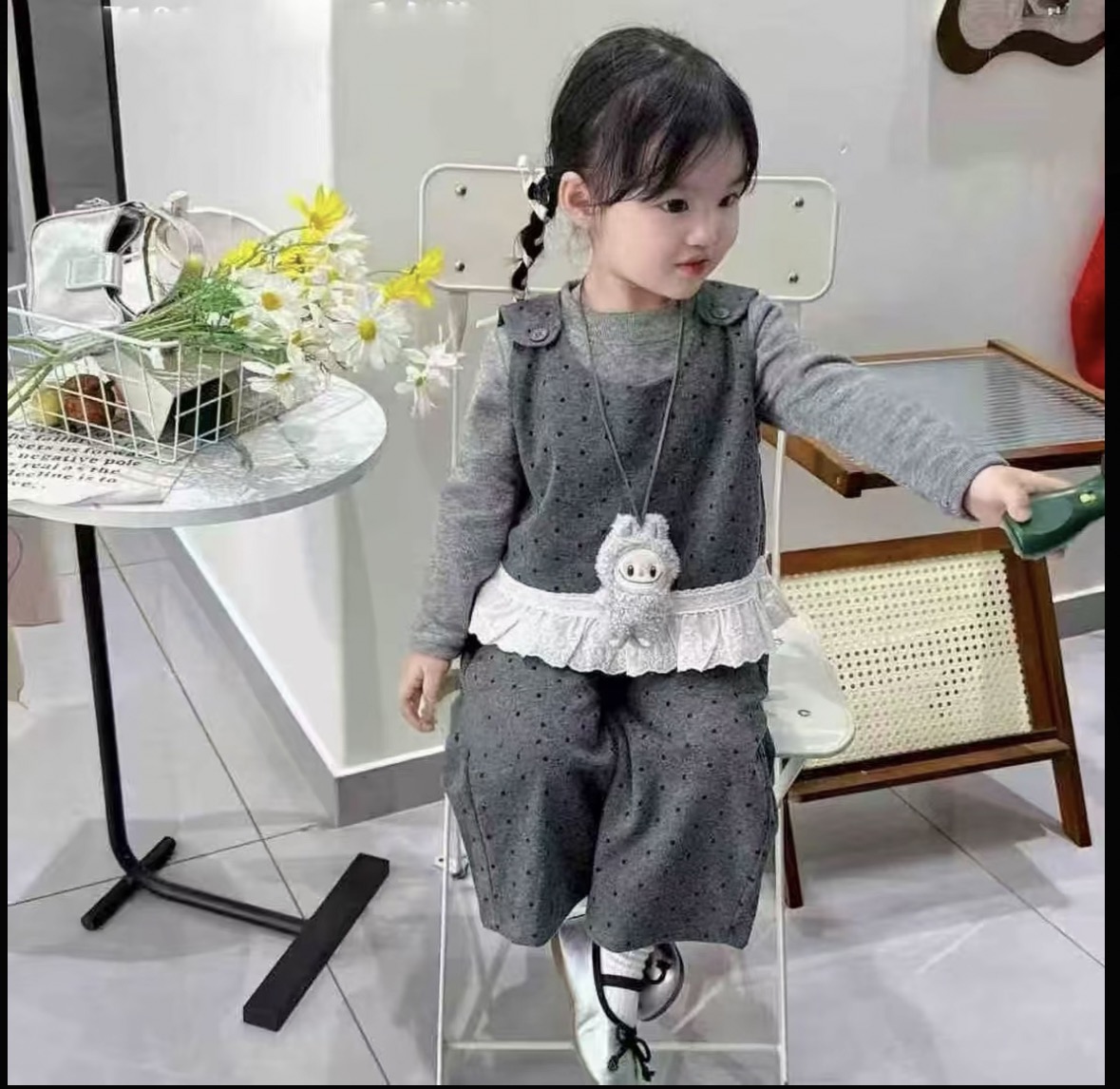 女童秋装套装2025韩版宝宝新款儿童马甲洋气花边波点阔腿裤三件套