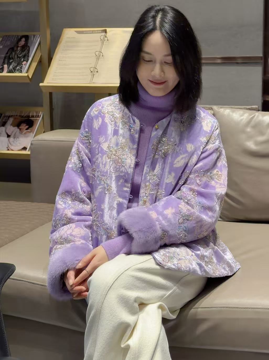 【灿若星河】新中式丝绒刺绣90白鹅绒羽绒服拼水貂国风温柔冬贵气