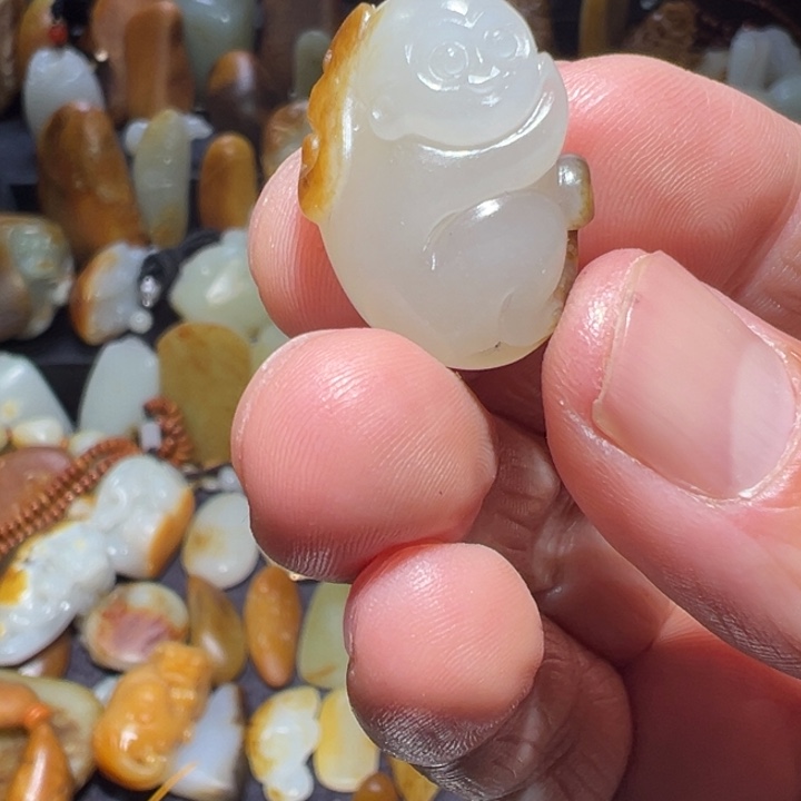 和田玉吊坠(不含链)未镶嵌