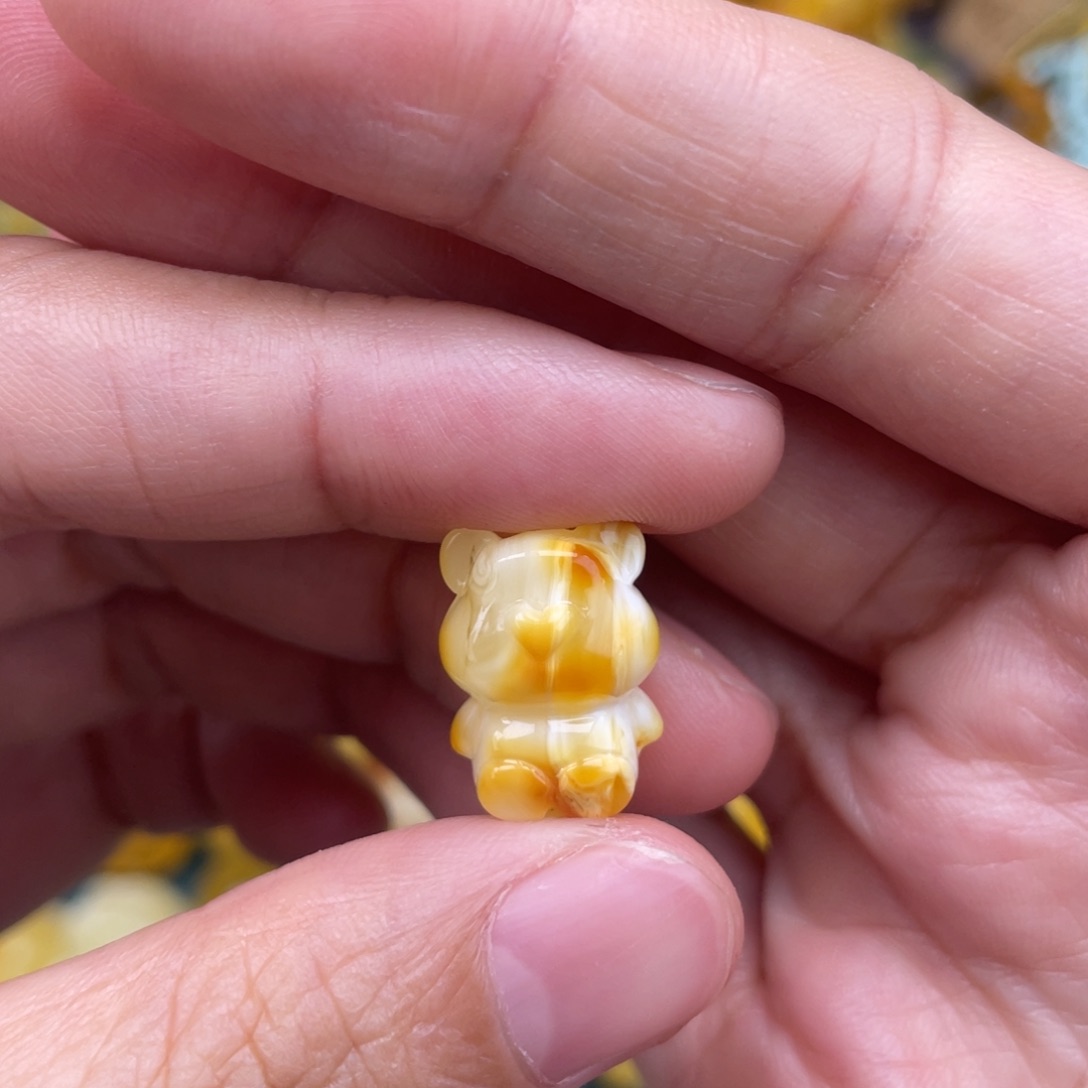 裸石琥珀未镶嵌蜜蜡