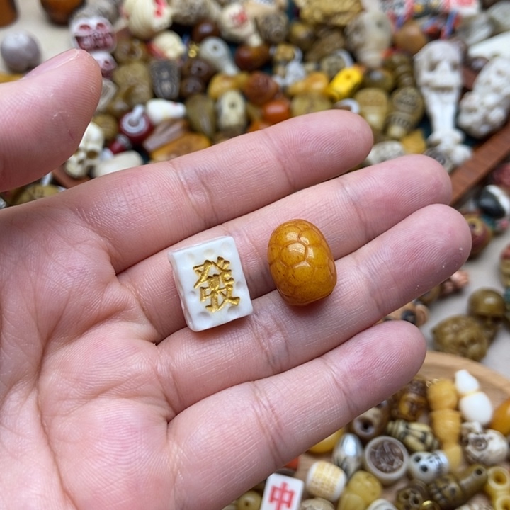 巧***诚其他驼骨配饰配件