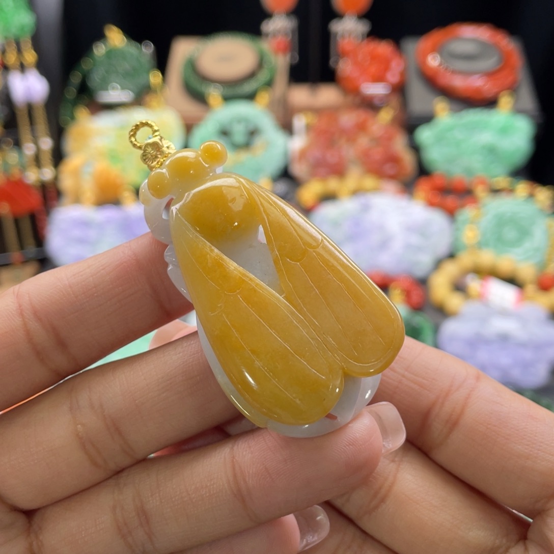 翡翠颈饰未镶嵌代编织