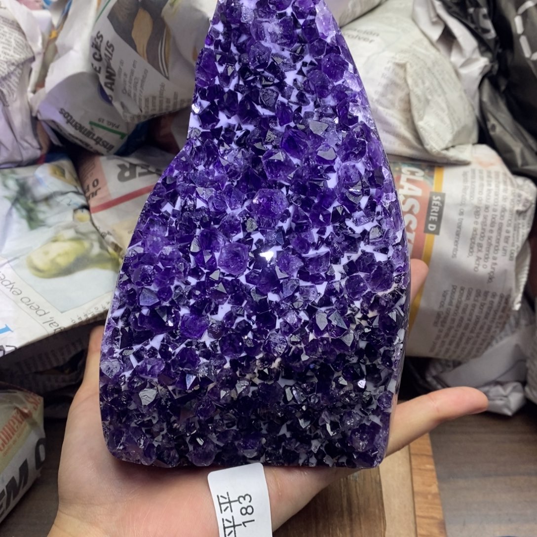 水晶未镶嵌大型摆件（非配饰）