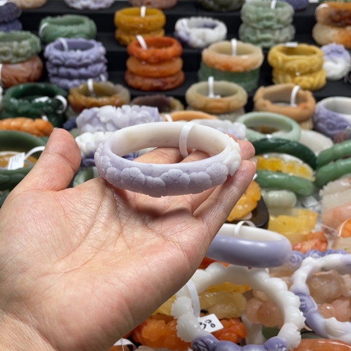 夢***影石英质玉未镶嵌手镯