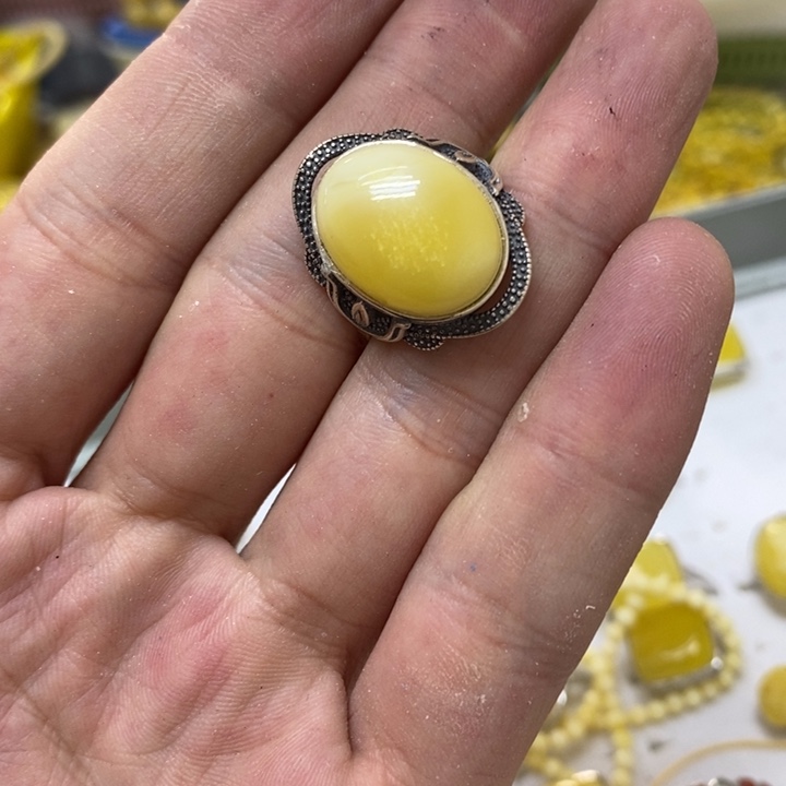 蜜蜡银S925镶嵌裸石戒指