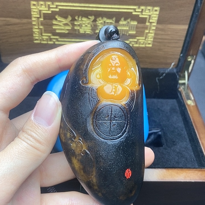 和田玉挂件未镶嵌王****王N