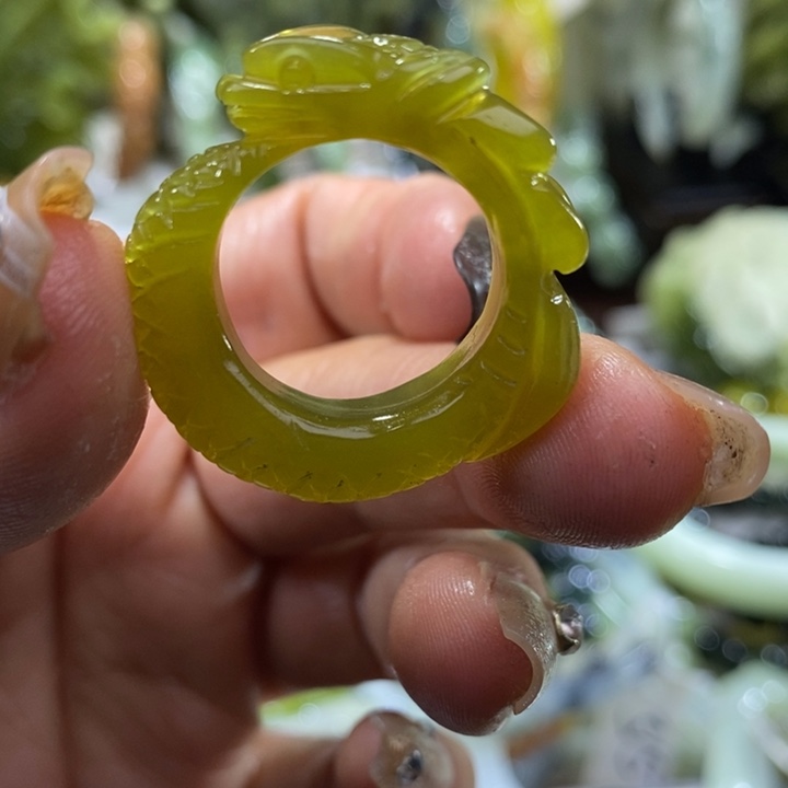 岫玉岫玉戒指未镶嵌