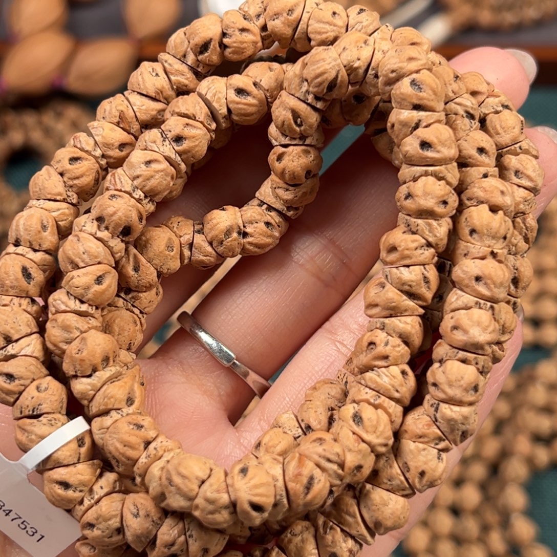 饮***酒吊坠柏香籽/百香籽