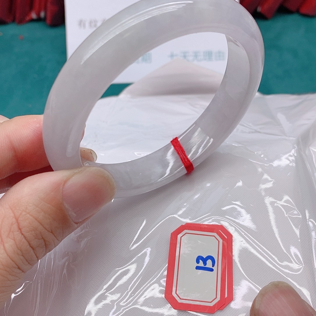 翡翠手镯未镶嵌新*1333333333