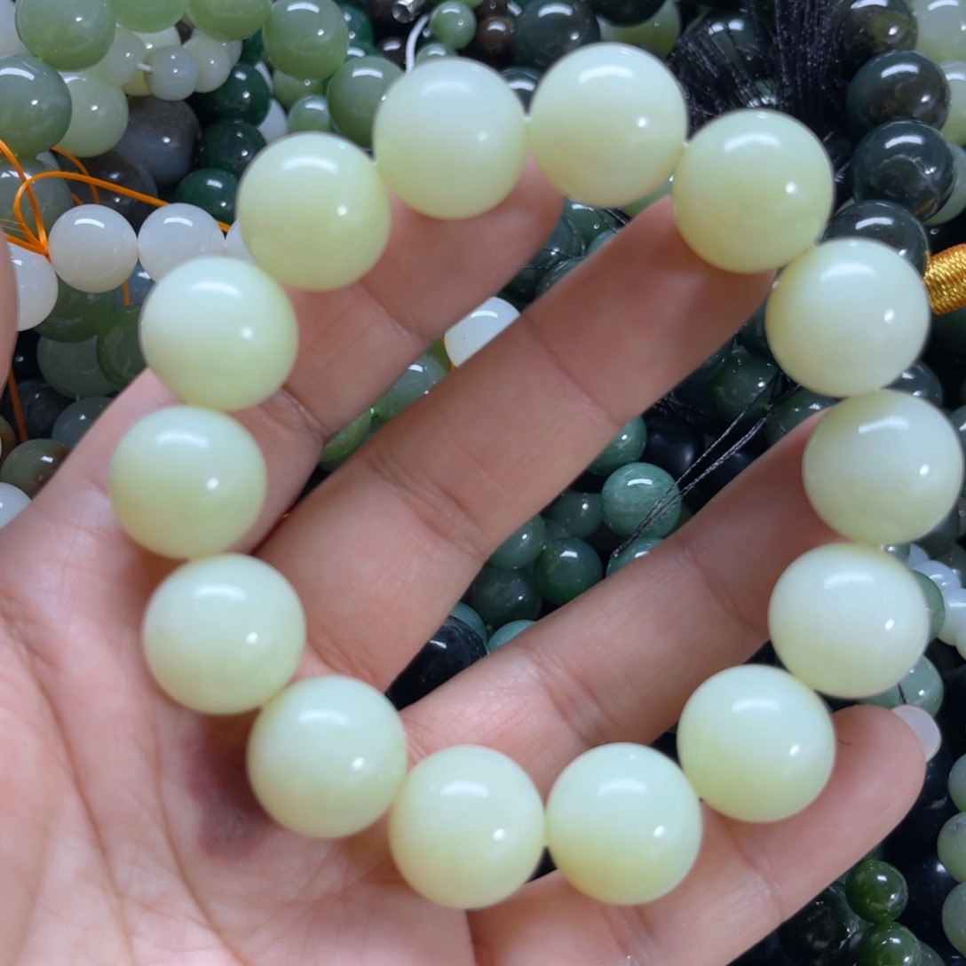 和田玉手链未镶嵌