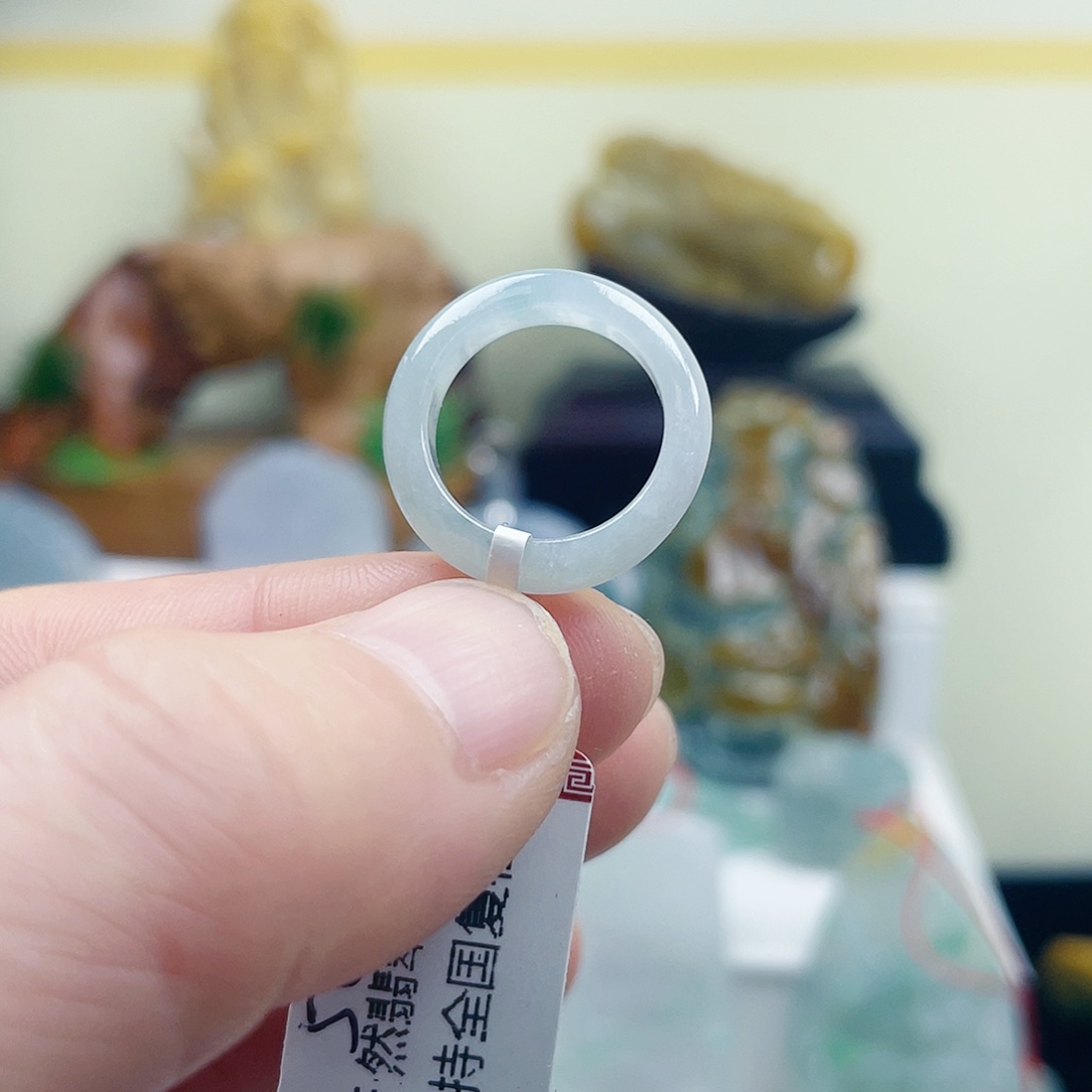 翡翠未镶嵌颈饰2222