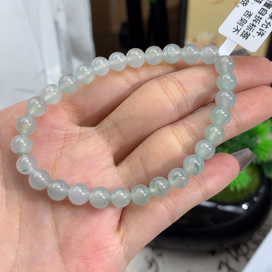 翡翠手链未镶嵌卡6冰胶晴飘绿花手串