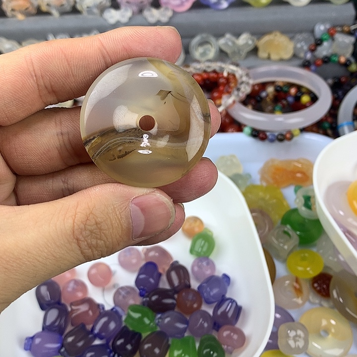 永***】玛瑙/玉髓未镶嵌颈饰