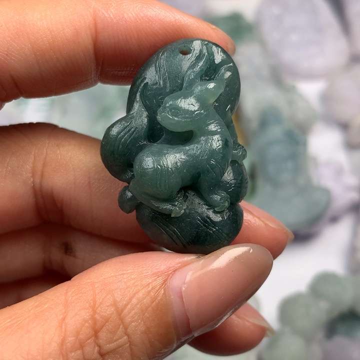 定制翡翠未镶嵌翡翠