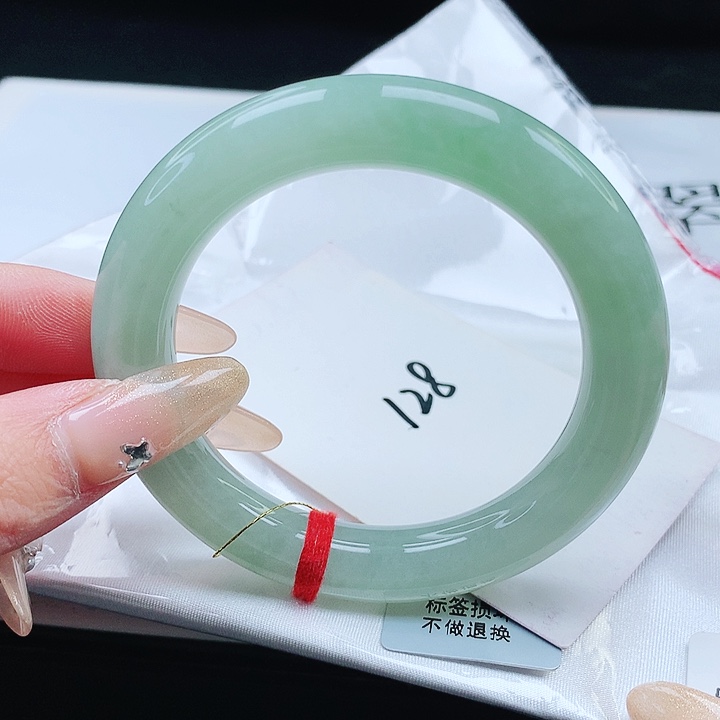 翡翠手镯未镶嵌54.2 圆条