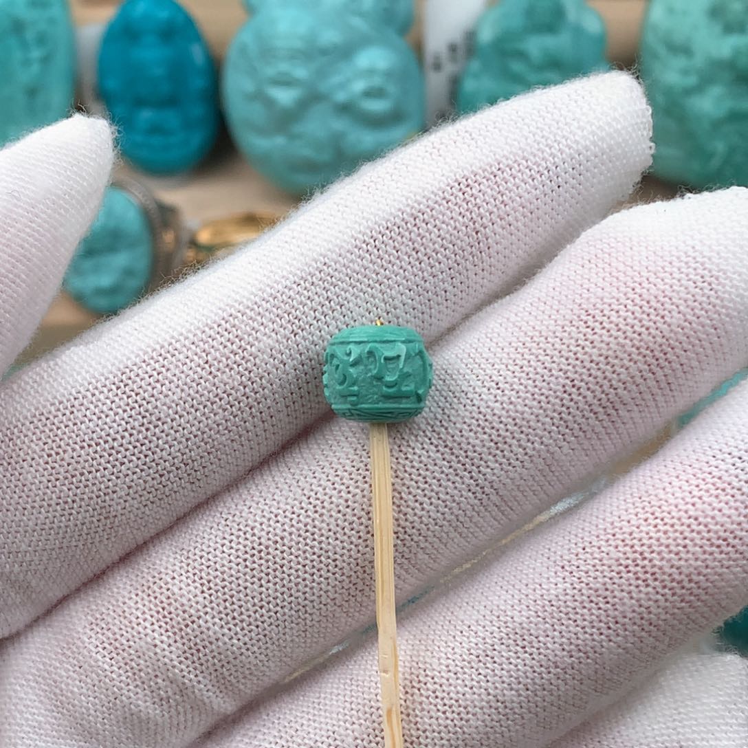 绿松石配饰未镶嵌9*8.5