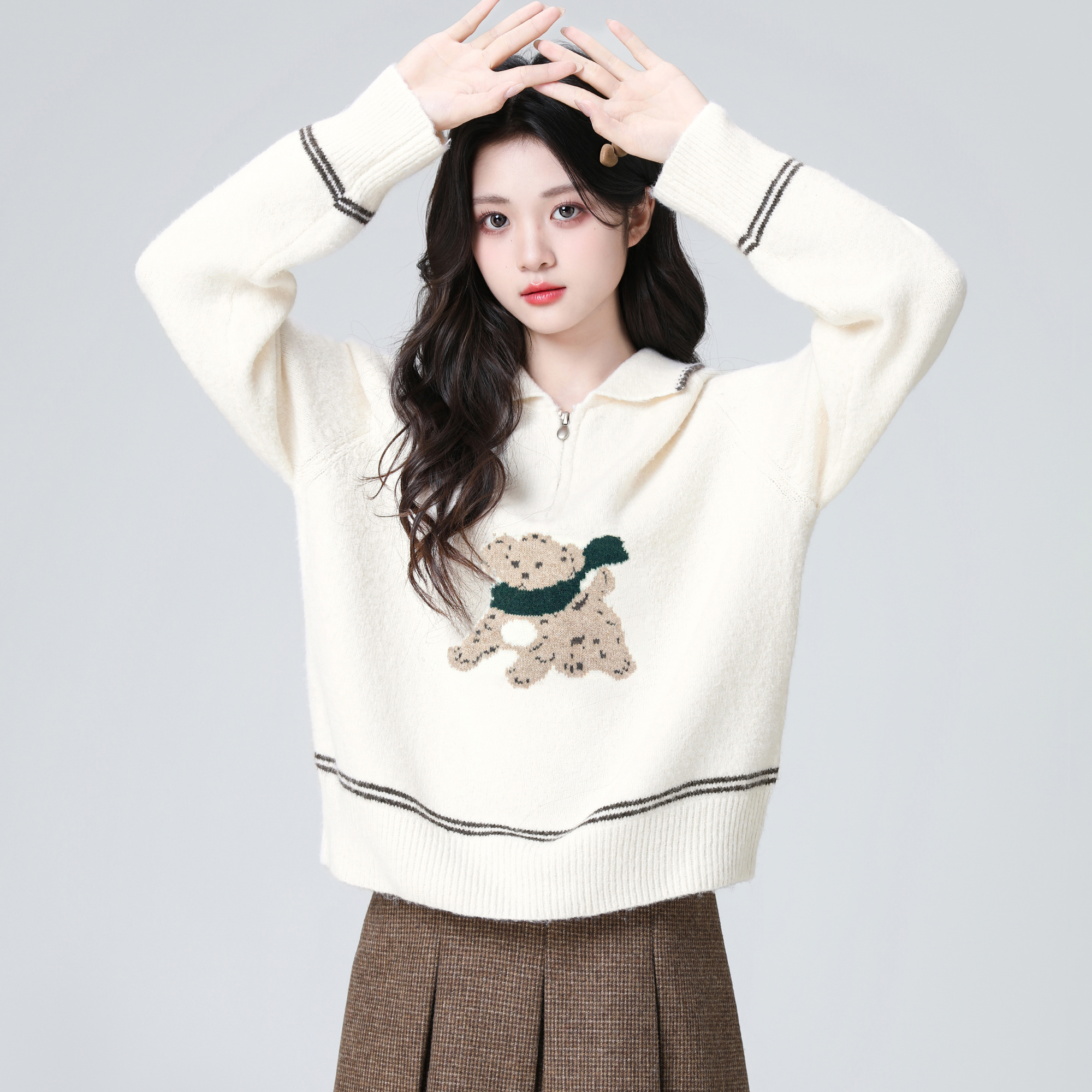 杏色半拉链翻领毛衣女秋冬2025秋新款内搭宽松慵懒加厚针织衫上衣