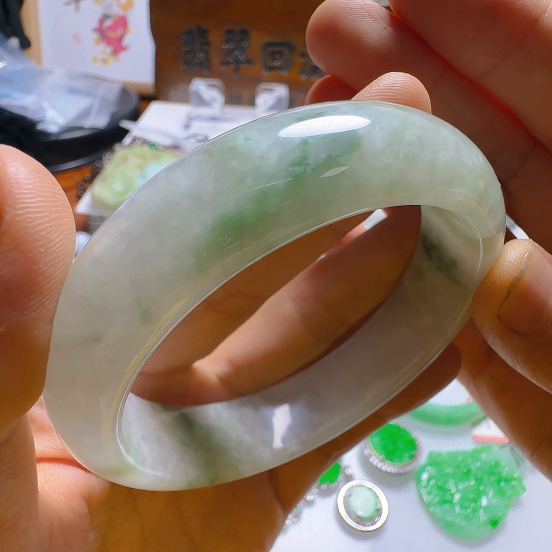 翡翠未镶嵌颈饰翡翠299