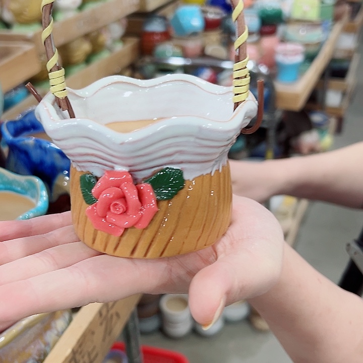 有孔.凑满10元发货多肉陶瓷花盆！