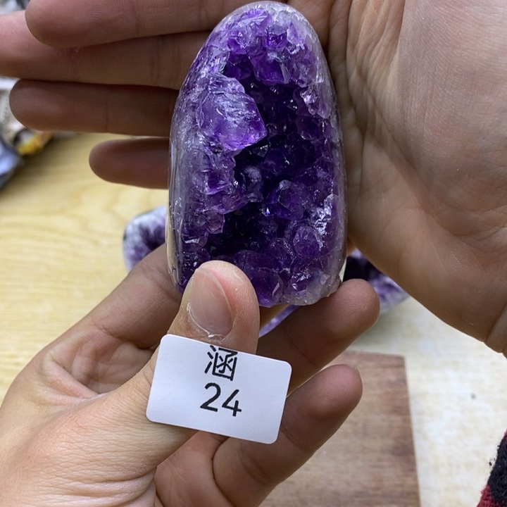 水晶大型摆件（非配饰）未镶嵌